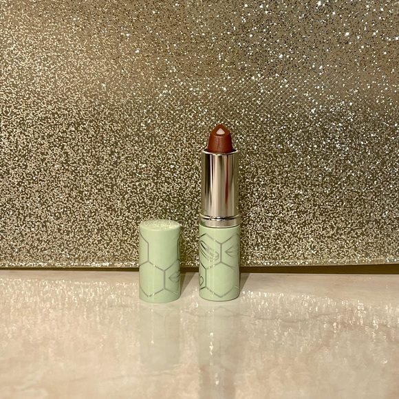 Clinique Makeup 5 For 25 Item Clinique Dramatically Different